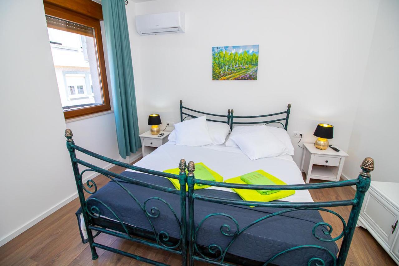 Luxury Apartments Iris Μόσταρ Εξωτερικό φωτογραφία