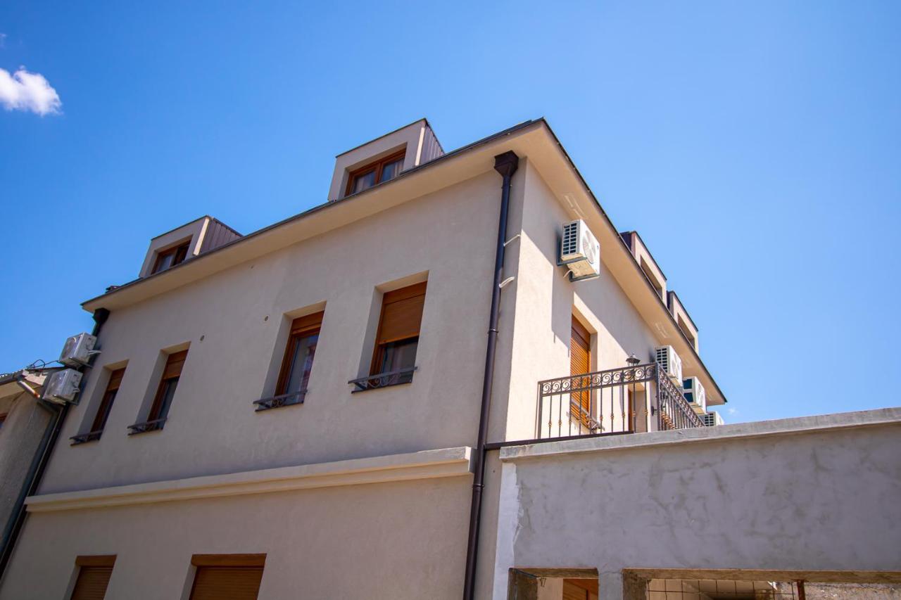 Luxury Apartments Iris Μόσταρ Εξωτερικό φωτογραφία