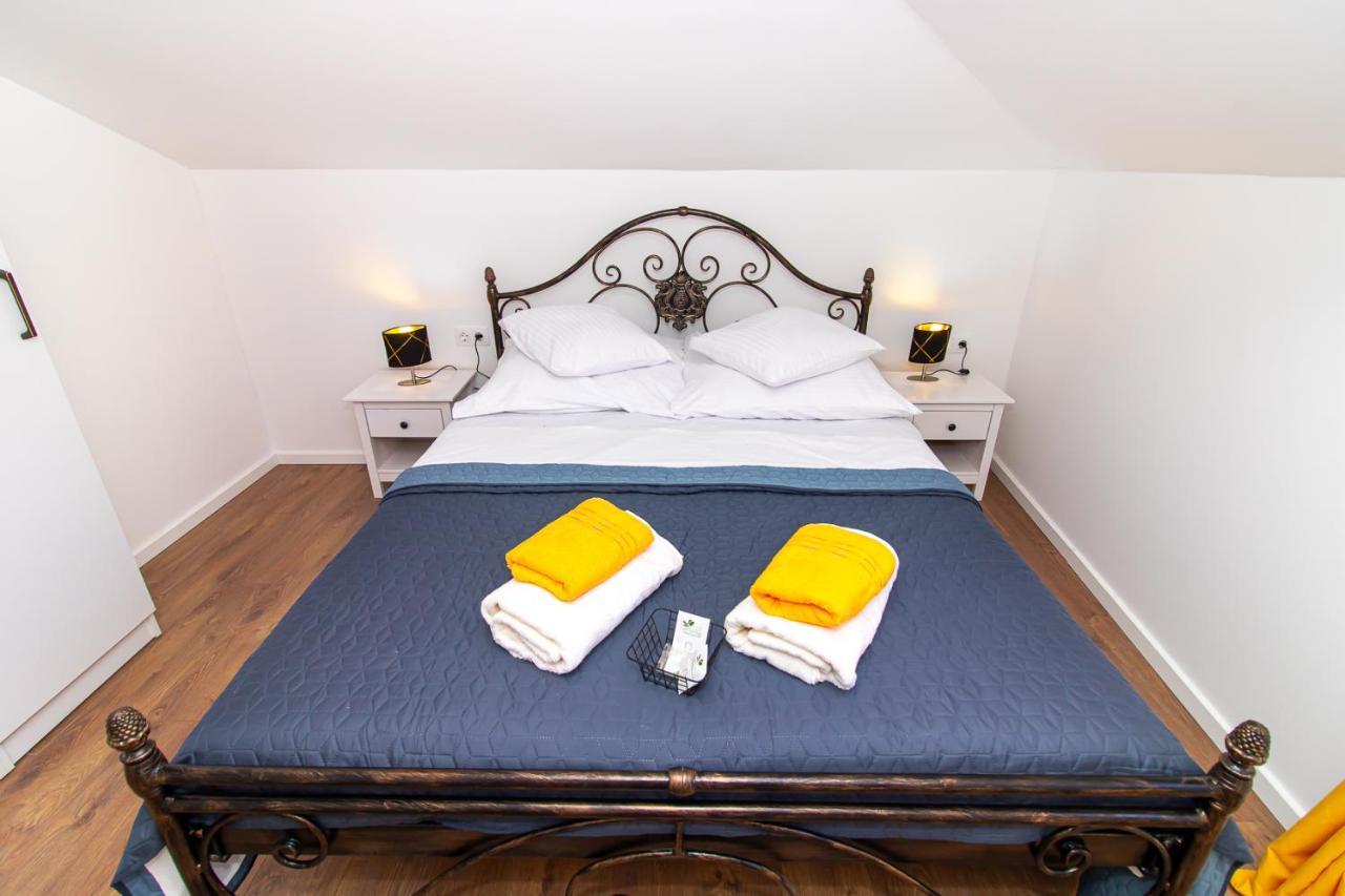 Luxury Apartments Iris Μόσταρ Εξωτερικό φωτογραφία